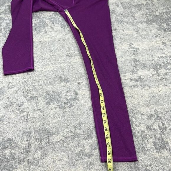 Fabletics Salar Printed PowerHold Leggings Heathered Purple Full Length 29” - Picture 12 of 12